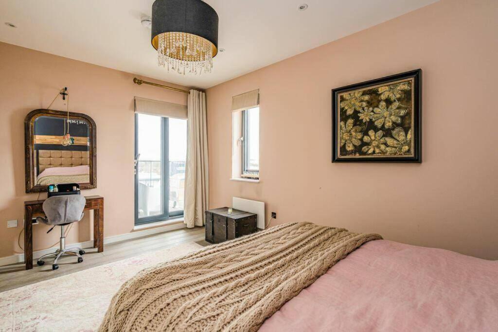 Easystay Bath Road Слау Екстер'єр фото
